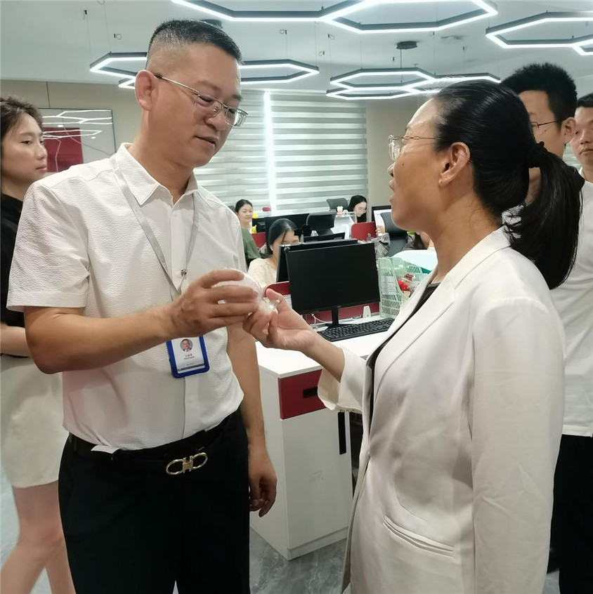 区辅导光临领导，合作助力自贸港